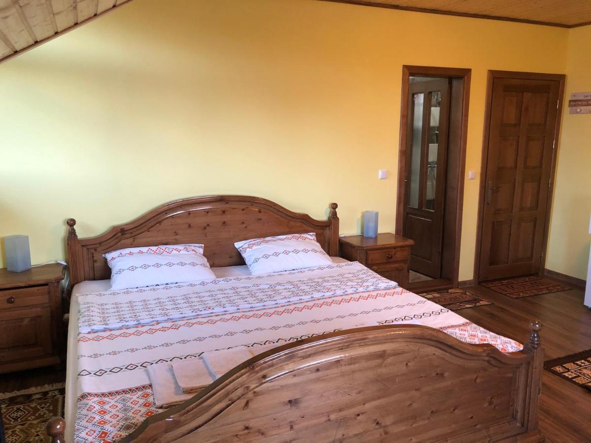 Casa Adelmar Hotel Тулча Екстериор снимка